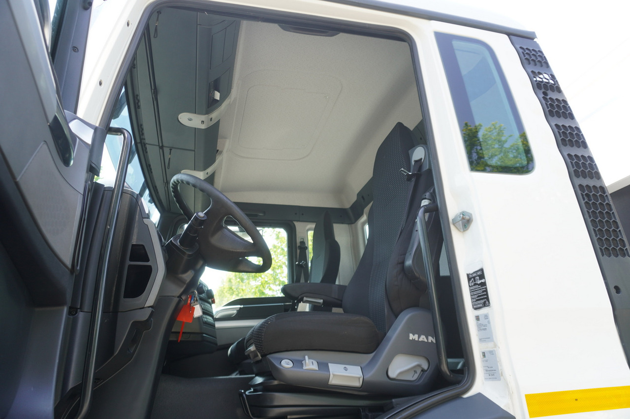 Platós teherautó, Darus autó MAN TGS 26.360 Flatbed / Fassi F175 7.7 T / steered 3rd axle: 21 kép. Platós teherautó, Darus autó MAN TGS 26.360 Flatbed / Fassi F175 7.7 T / steered 3rd axle: 21 kép.