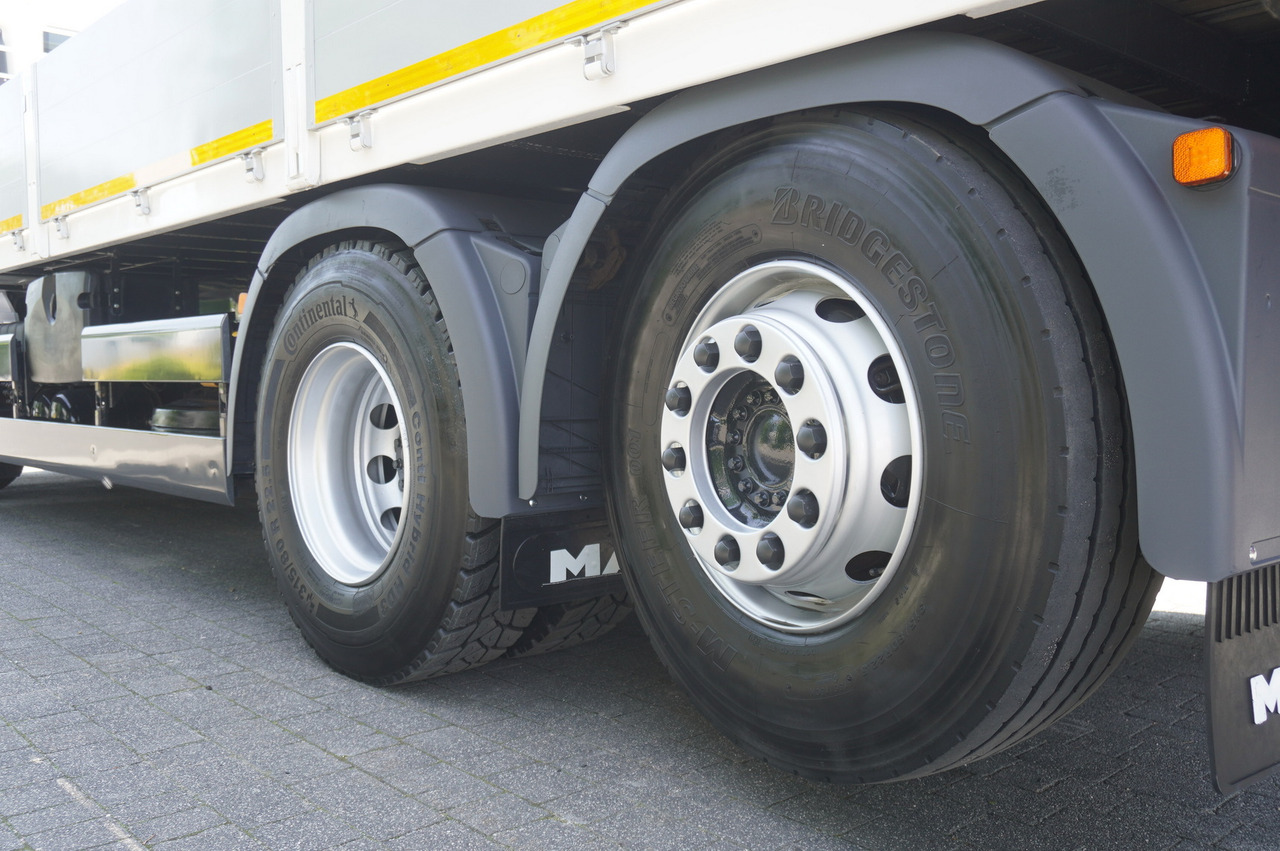 Platós teherautó, Darus autó MAN TGS 26.360 Flatbed / Fassi F175 7.7 T / steered 3rd axle: 13 kép. Platós teherautó, Darus autó MAN TGS 26.360 Flatbed / Fassi F175 7.7 T / steered 3rd axle: 13 kép.