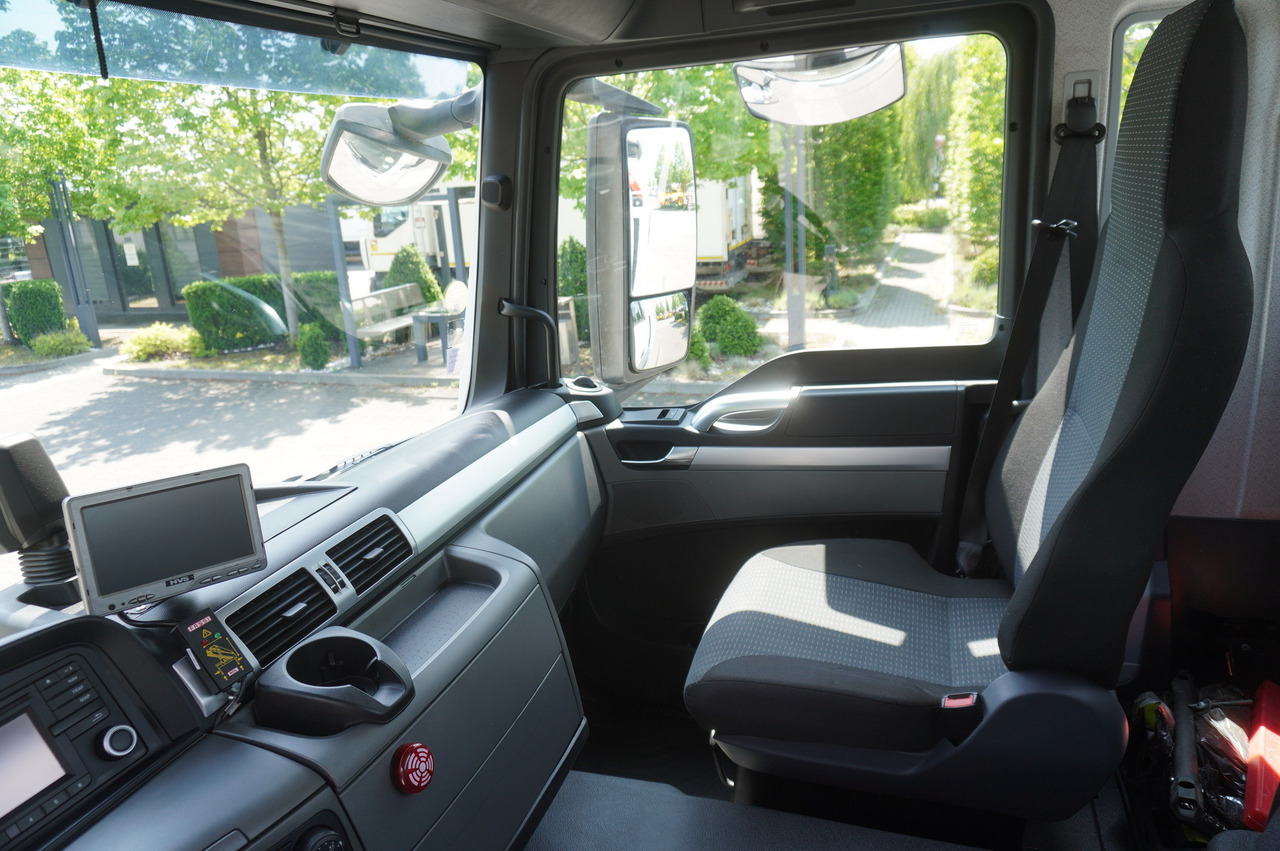 Platós teherautó, Darus autó MAN TGS 26.360 Flatbed / Fassi F175 7.7 T / steered 3rd axle: 23 kép. Platós teherautó, Darus autó MAN TGS 26.360 Flatbed / Fassi F175 7.7 T / steered 3rd axle: 23 kép.