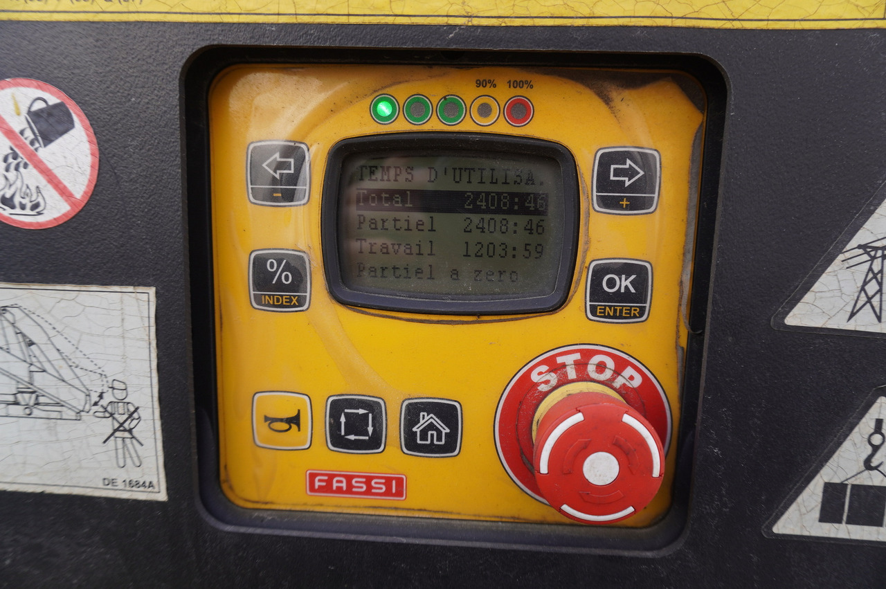 Platós teherautó, Darus autó MAN TGS 26.360 Flatbed / Fassi F175 7.7 T / steered 3rd axle: 9 kép. Platós teherautó, Darus autó MAN TGS 26.360 Flatbed / Fassi F175 7.7 T / steered 3rd axle: 9 kép.