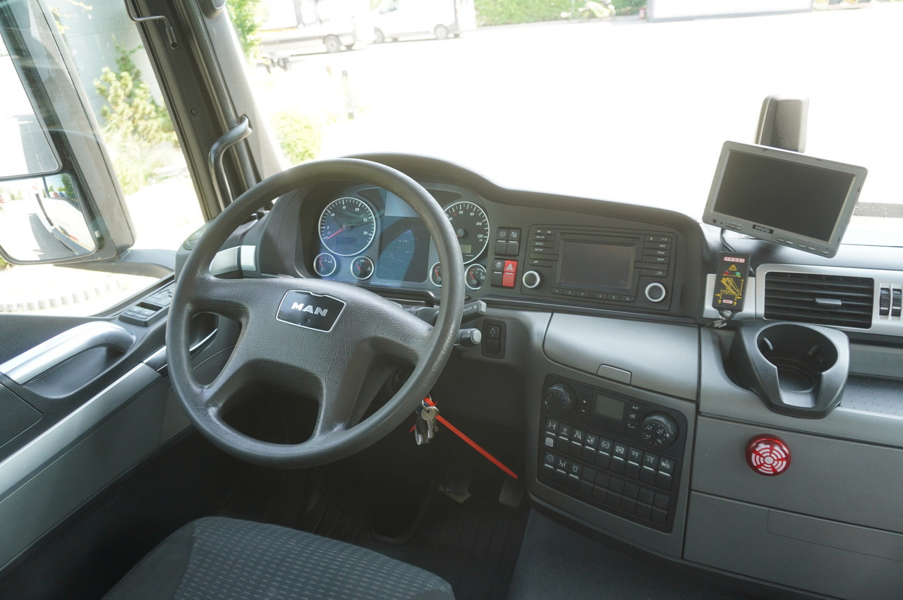 Platós teherautó, Darus autó MAN TGS 26.360 Flatbed / Fassi F175 7.7 T / steered 3rd axle: 24 kép. Platós teherautó, Darus autó MAN TGS 26.360 Flatbed / Fassi F175 7.7 T / steered 3rd axle: 24 kép.