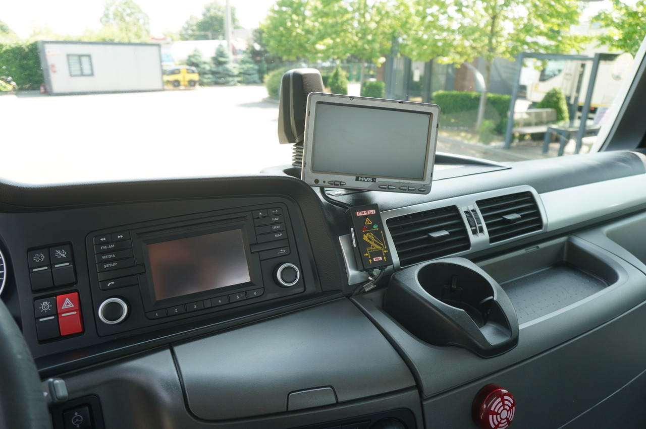 Platós teherautó, Darus autó MAN TGS 26.360 Flatbed / Fassi F175 7.7 T / steered 3rd axle: 25 kép. Platós teherautó, Darus autó MAN TGS 26.360 Flatbed / Fassi F175 7.7 T / steered 3rd axle: 25 kép.