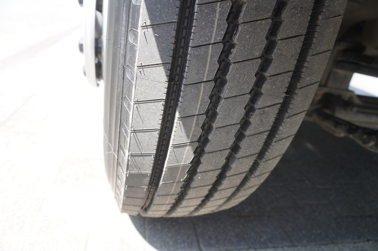 Platós teherautó, Darus autó MAN TGS 26.360 Flatbed / Fassi F175 7.7 T / steered 3rd axle: 16 kép. Platós teherautó, Darus autó MAN TGS 26.360 Flatbed / Fassi F175 7.7 T / steered 3rd axle: 16 kép.