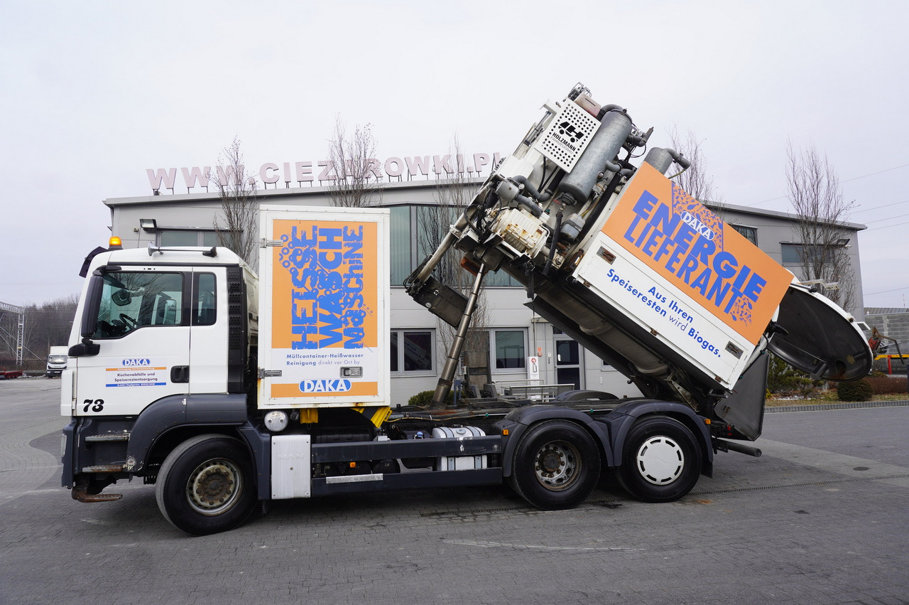 MAN TGS 26.360 / Holzmann Fahrzeugbau HBS 28/120.00 kitchen waste vehicle / Euro 5 - Szemetesautó: 2 kép. MAN TGS 26.360 / Holzmann Fahrzeugbau HBS 28/120.00 kitchen waste vehicle / Euro 5 - Szemetesautó: 2 kép.