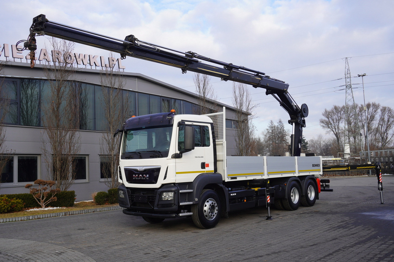 MAN TGS 26.400 / HDS HIAB 244 EP-4 HIDUO 8500 kg / 6x4 - Platós teherautó, Darus autó: 1 kép. MAN TGS 26.400 / HDS HIAB 244 EP-4 HIDUO 8500 kg / 6x4 - Platós teherautó, Darus autó: 1 kép.