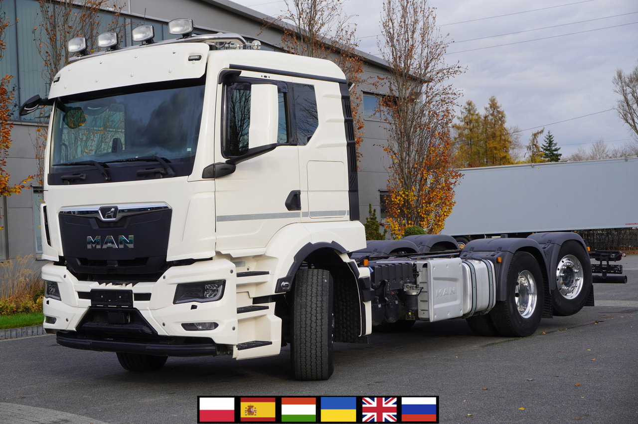 MAN TGS 26.510 6x4/4 Hydrodrive / Steering axle / Retarder / Sleeper cab - Darus autó: 1 kép. MAN TGS 26.510 6x4/4 Hydrodrive / Steering axle / Retarder / Sleeper cab - Darus autó: 1 kép.