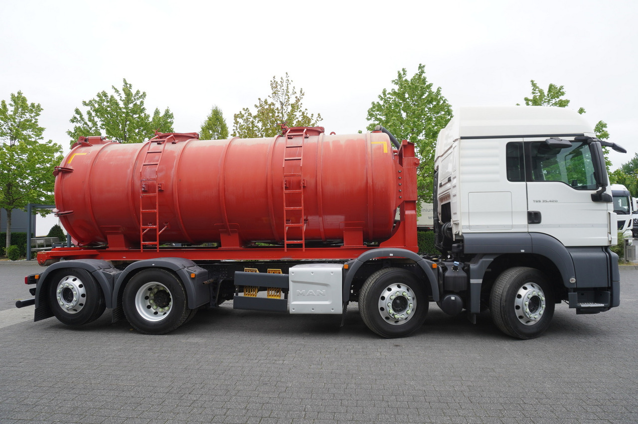 MAN TGS 35.420 8×2 / NEW septic barrel 13000 L / 3 steered axles - Szippantó tartálykocsi: 5 kép. MAN TGS 35.420 8×2 / NEW septic barrel 13000 L / 3 steered axles - Szippantó tartálykocsi: 5 kép.