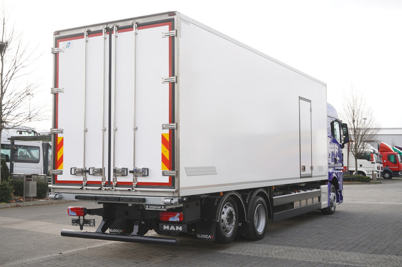 MAN TGX 26.400 / IGLOOCAR / Carrier Supra 1150 MT Silent - Hűtős teherautó: 3 kép. MAN TGX 26.400 / IGLOOCAR / Carrier Supra 1150 MT Silent - Hűtős teherautó: 3 kép.