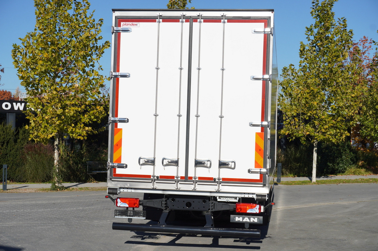 Új Hőszigetelt teherautó MAN TGX 26.400 / Plandex 23 palety / Carrier Supra 1150 MT: 6 kép.