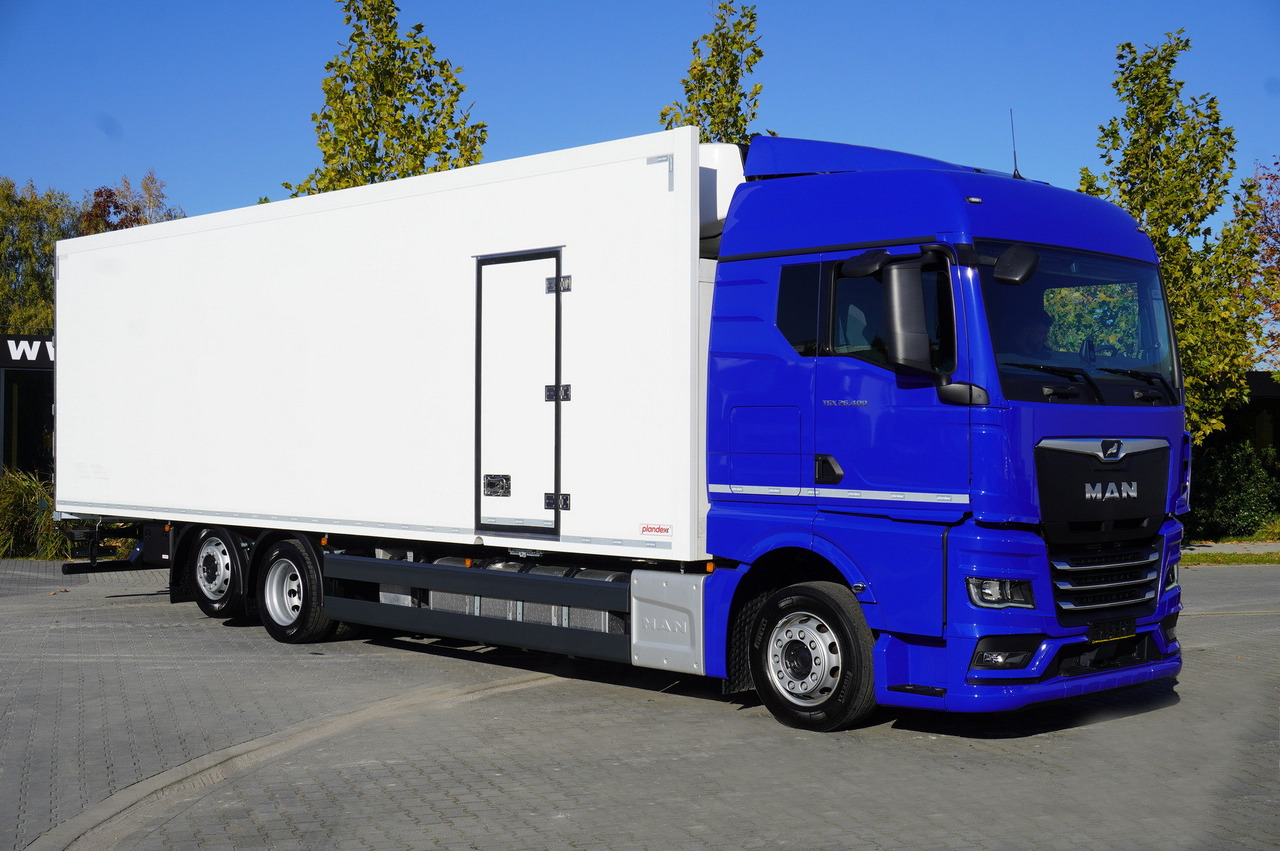 MAN TGX 26.400 / Plandex 23 palety / Carrier Supra 1150 MT - Hőszigetelt teherautó: 2 kép. MAN TGX 26.400 / Plandex 23 palety / Carrier Supra 1150 MT - Hőszigetelt teherautó: 2 kép.