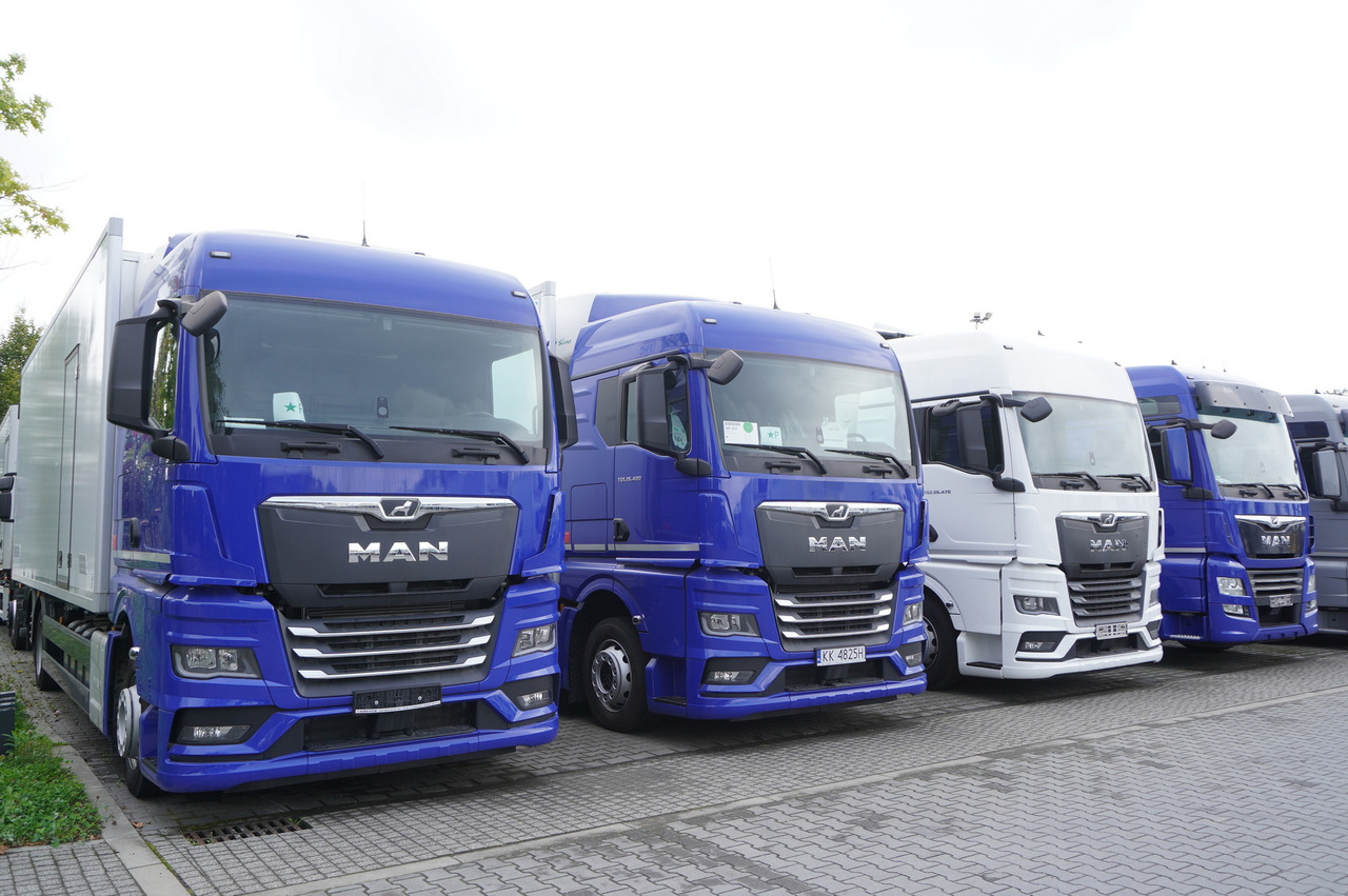 MAN TGX 26.470 / 2022 / Multitemperature refrigerator / Several units - Hűtős teherautó: 2 kép. MAN TGX 26.470 / 2022 / Multitemperature refrigerator / Several units - Hűtős teherautó: 2 kép.