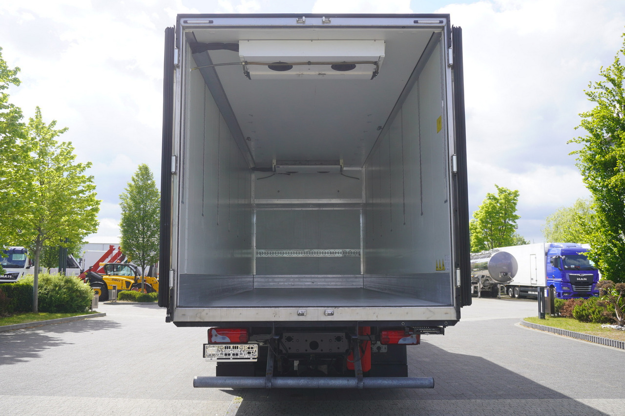 MAN TGX 26.470 / Krone refrigerator bitemperature doppelstock 20 EPAL / Carrier Supra 1250 MT - Hűtős teherautó: 4 kép. MAN TGX 26.470 / Krone refrigerator bitemperature doppelstock 20 EPAL / Carrier Supra 1250 MT - Hűtős teherautó: 4 kép.
