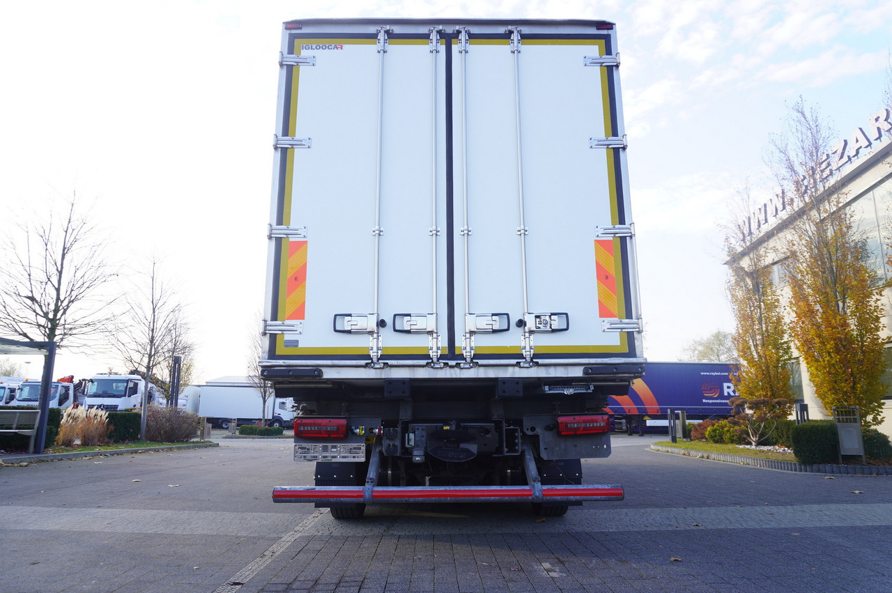 MAN TGX 26.480 / 6x2 / Chłodnia BDF Igloocar 18 palet / Thermoking - Hűtős teherautó: 3 kép. MAN TGX 26.480 / 6x2 / Chłodnia BDF Igloocar 18 palet / Thermoking - Hűtős teherautó: 3 kép.