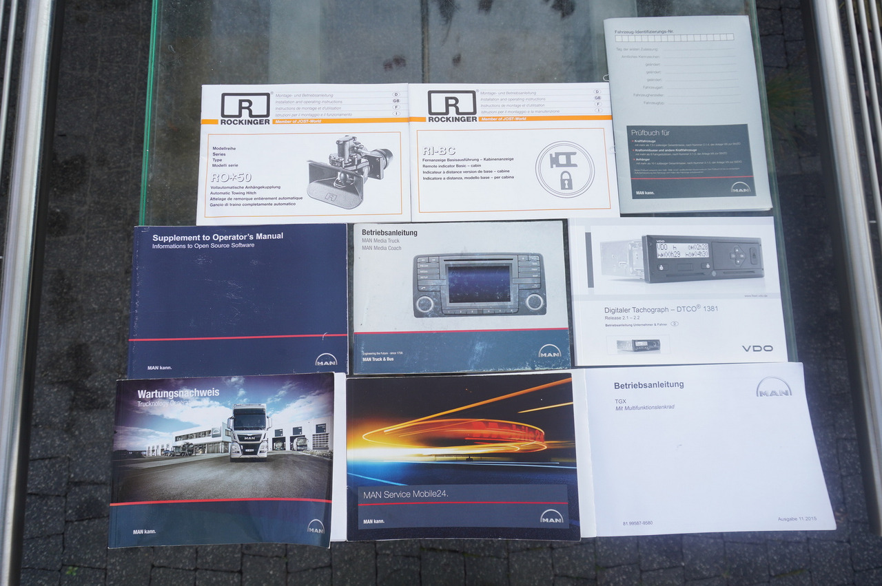 Hűtős teherautó MAN TGX 26.480 / 6x2 / Igloocar refrigerator 18 pallets / Thermoking: 30 kép. Hűtős teherautó MAN TGX 26.480 / 6x2 / Igloocar refrigerator 18 pallets / Thermoking: 30 kép.