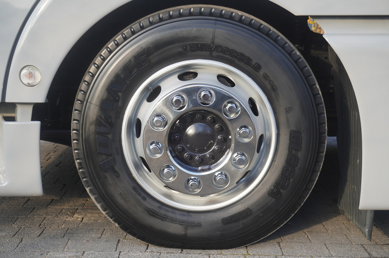 Hűtős teherautó MAN TGX 26.480 / 6x2 / Igloocar refrigerator 18 pallets / Thermoking: 6 kép. Hűtős teherautó MAN TGX 26.480 / 6x2 / Igloocar refrigerator 18 pallets / Thermoking: 6 kép.