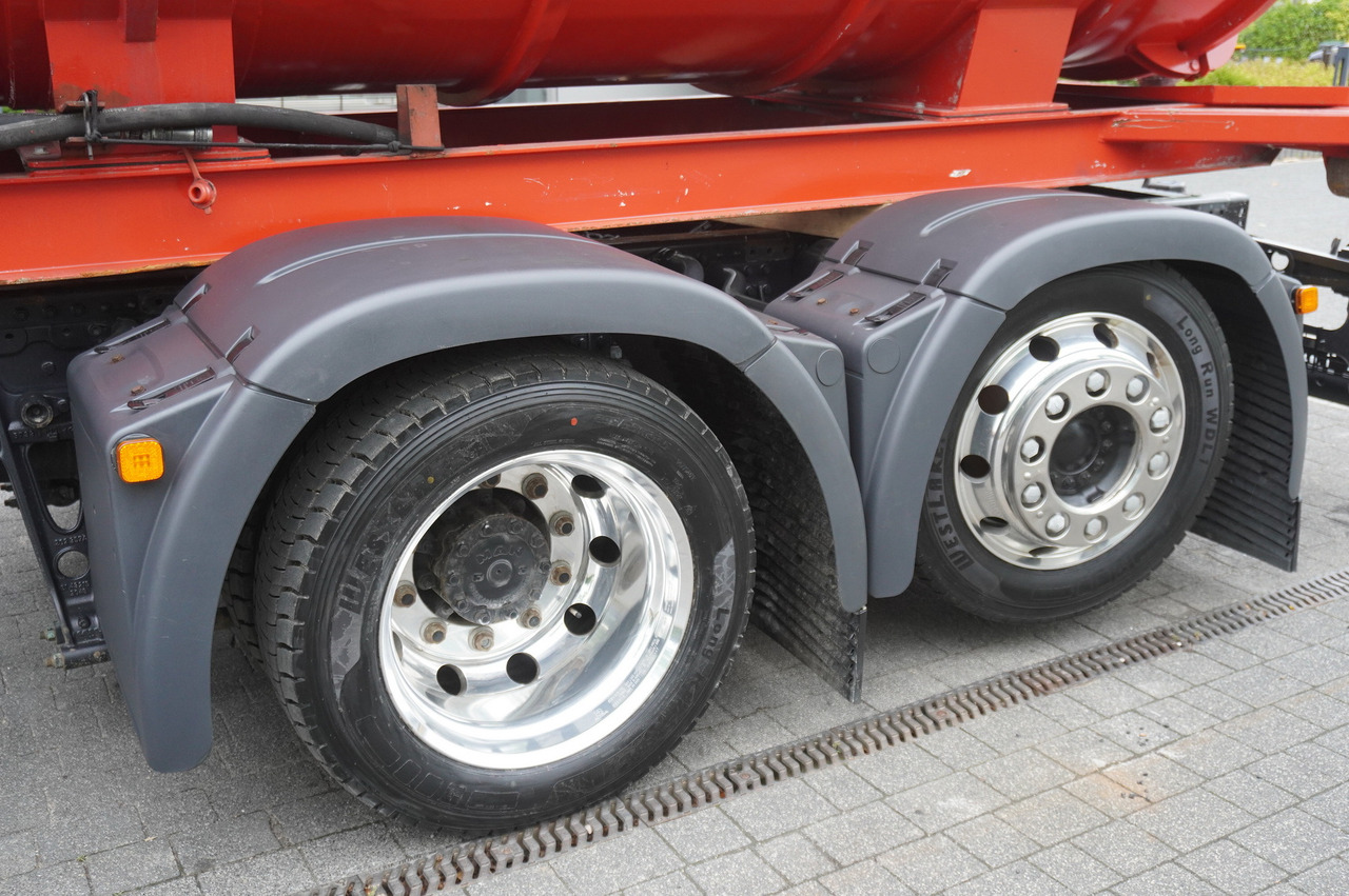 Tartályos teherautó MAN TGX 26.500 / NEW Stal Septic barrel 13000 l / steering 3rd axle: 9 kép.