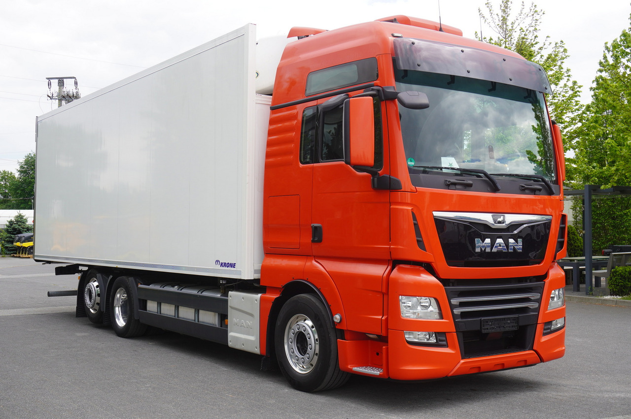 MAN TGX 26.510 / Krone refrigerator bitemperature doppelstock 20 EPAL / Carrier Supra 1250 MT - Hűtős teherautó: 1 kép. MAN TGX 26.510 / Krone refrigerator bitemperature doppelstock 20 EPAL / Carrier Supra 1250 MT - Hűtős teherautó: 1 kép.