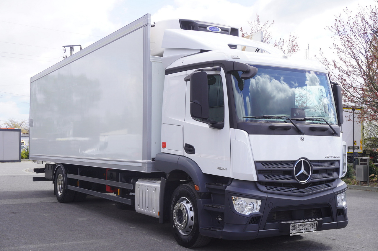 MERCEDES-BENZ Actros 1824 / Refrigerator / Carrier Supra 1250 / Sleeping cabin - Hűtős teherautó: 1 kép. MERCEDES-BENZ Actros 1824 / Refrigerator / Carrier Supra 1250 / Sleeping cabin - Hűtős teherautó: 1 kép.