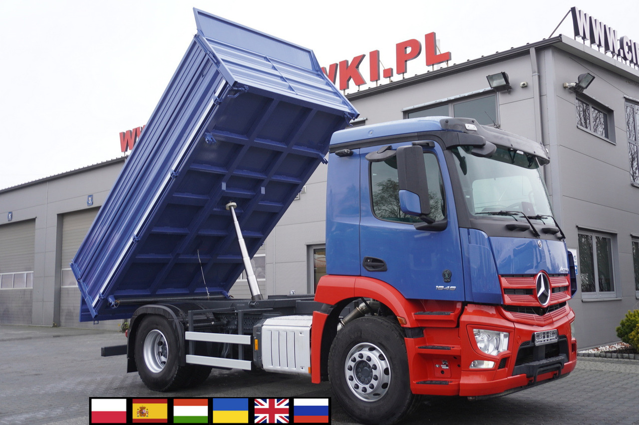 MERCEDES-BENZ Actros 1846 4×2 / NEW 3-sided tipper / 10 t load cap / Diff. lock - Billenőplatós teherautó: 1 kép. MERCEDES-BENZ Actros 1846 4×2 / NEW 3-sided tipper / 10 t load cap / Diff. lock - Billenőplatós teherautó: 1 kép.