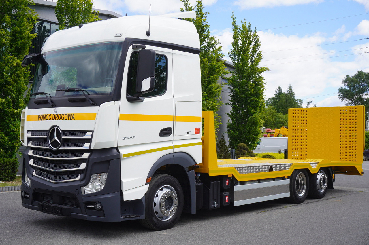 MERCEDES-BENZ Actros 2542 / NEW tow truck / steered 3rd axle - Autószállító teherautó: 2 kép. MERCEDES-BENZ Actros 2542 / NEW tow truck / steered 3rd axle - Autószállító teherautó: 2 kép.