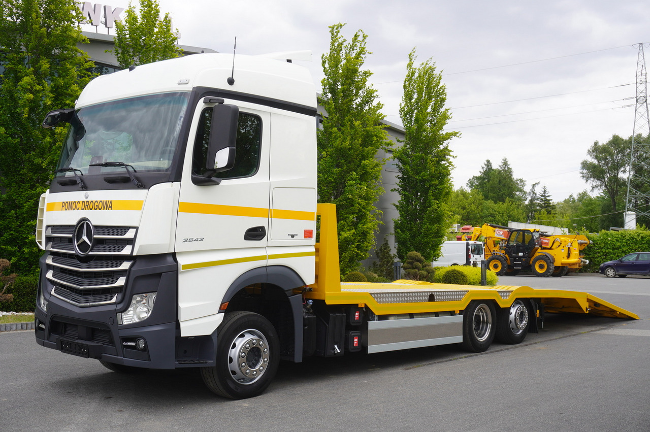 MERCEDES-BENZ Actros 2542 / NEW tow truck / steered 3rd axle - Autószállító teherautó: 1 kép. MERCEDES-BENZ Actros 2542 / NEW tow truck / steered 3rd axle - Autószállító teherautó: 1 kép.