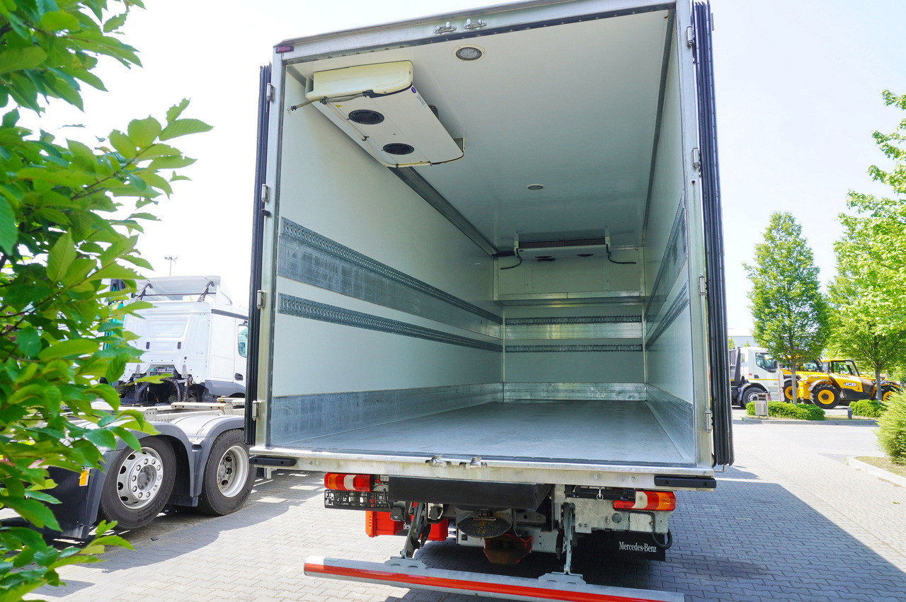 MERCEDES-BENZ Actros 2545 / 2021 / Hagemann refrigerator Multitemperature - Hűtős teherautó: 3 kép. MERCEDES-BENZ Actros 2545 / 2021 / Hagemann refrigerator Multitemperature - Hűtős teherautó: 3 kép.