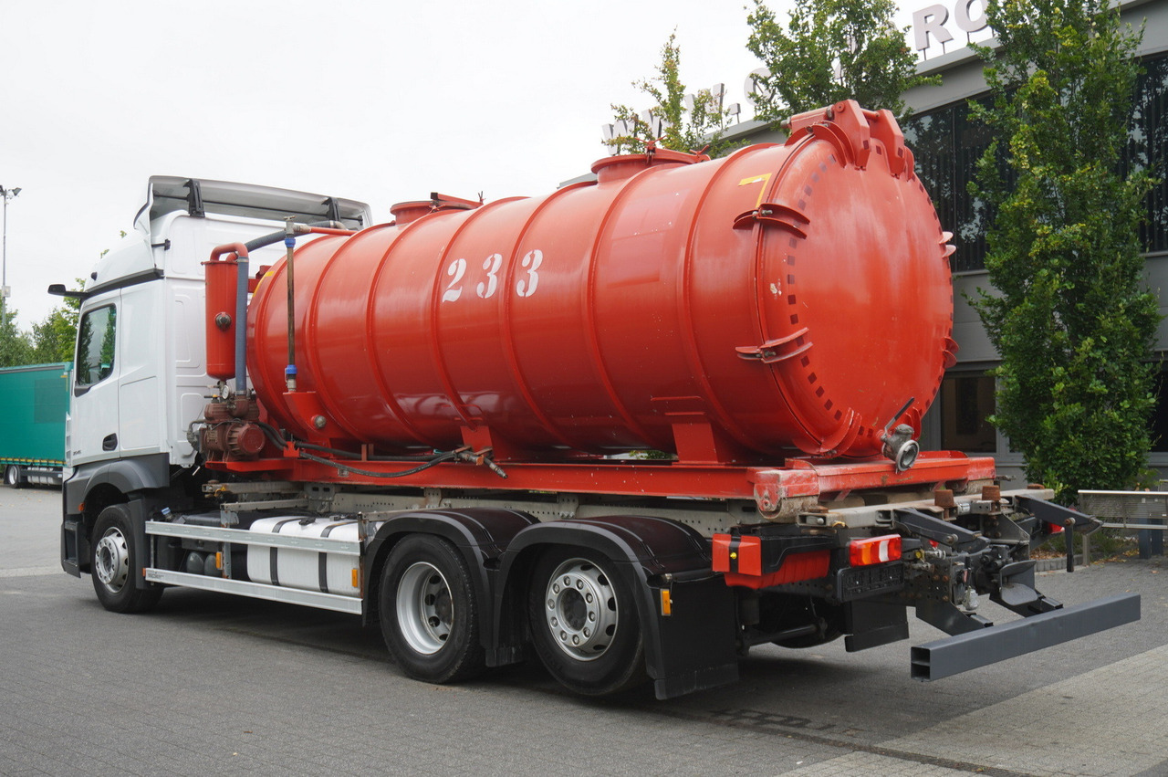 MERCEDES-BENZ Actros 2545 6 × 2 MP5 / NEW septic barrel 13000 L - Szippantó tartálykocsi: 3 kép. MERCEDES-BENZ Actros 2545 6 × 2 MP5 / NEW septic barrel 13000 L - Szippantó tartálykocsi: 3 kép.