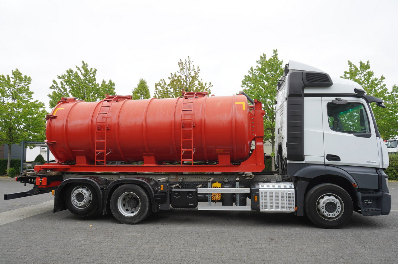 MERCEDES-BENZ Actros 2545 6 × 2 MP5 / NEW septic barrel 13000 L - Tartályos teherautó: 5 kép. MERCEDES-BENZ Actros 2545 6 × 2 MP5 / NEW septic barrel 13000 L - Tartályos teherautó: 5 kép.