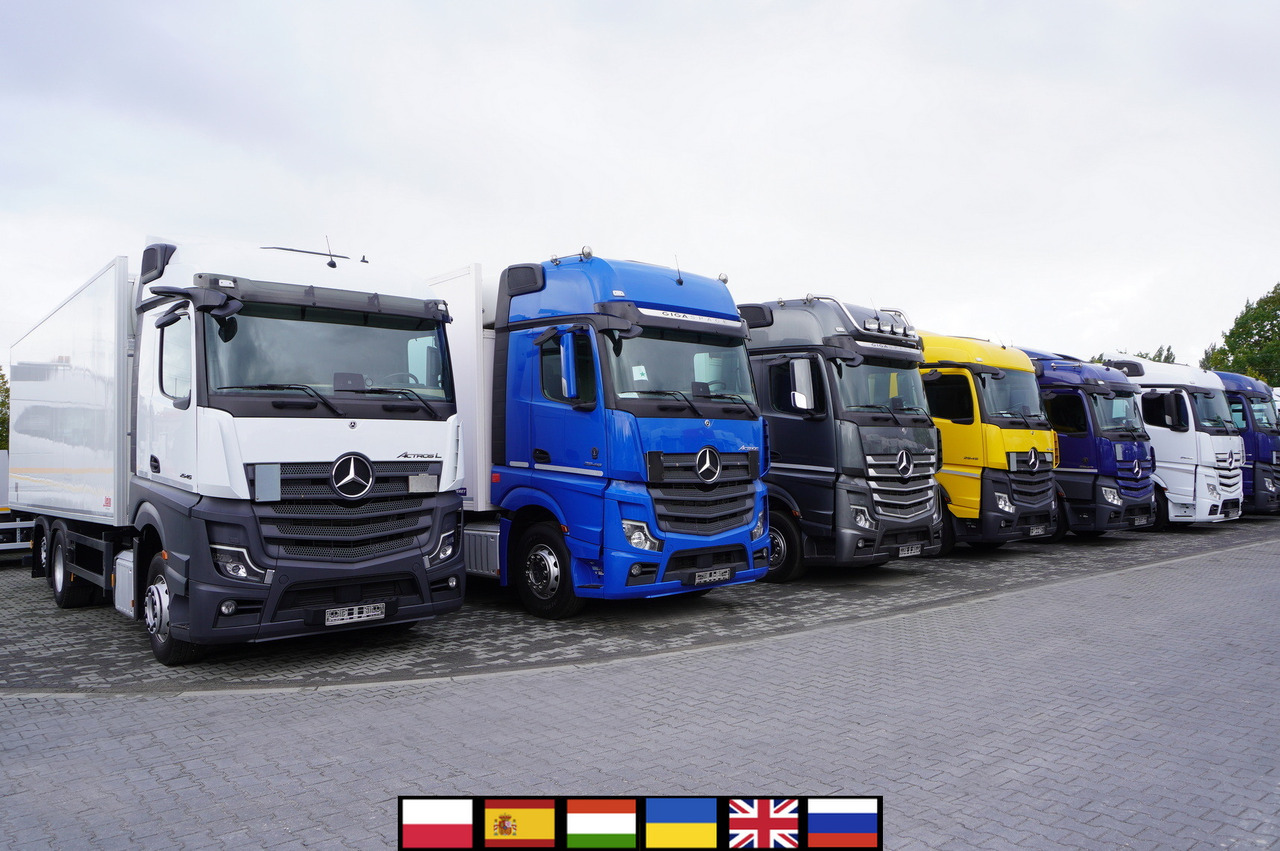 MERCEDES-BENZ Actros 2545 / Multitemperature Refrigerator / several units - Hűtős teherautó: 1 kép. MERCEDES-BENZ Actros 2545 / Multitemperature Refrigerator / several units - Hűtős teherautó: 1 kép.
