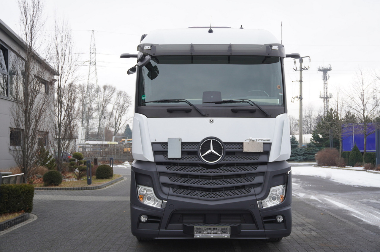 MERCEDES-BENZ Actros 2545 / Zaibas meat hook refrigerator 18 EPAL / 2022 - Hűtős teherautó: 5 kép. MERCEDES-BENZ Actros 2545 / Zaibas meat hook refrigerator 18 EPAL / 2022 - Hűtős teherautó: 5 kép.