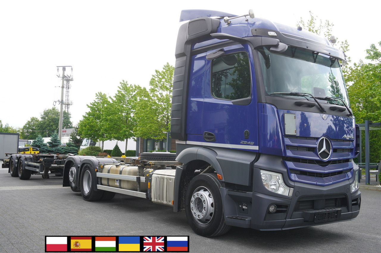 MERCEDES-BENZ Actros 2546 MP5 / BDF / 16.2 T load capacity / trailer BDF Kogel - Cserefelépítményes teherautó: 1 kép. MERCEDES-BENZ Actros 2546 MP5 / BDF / 16.2 T load capacity / trailer BDF Kogel - Cserefelépítményes teherautó: 1 kép.