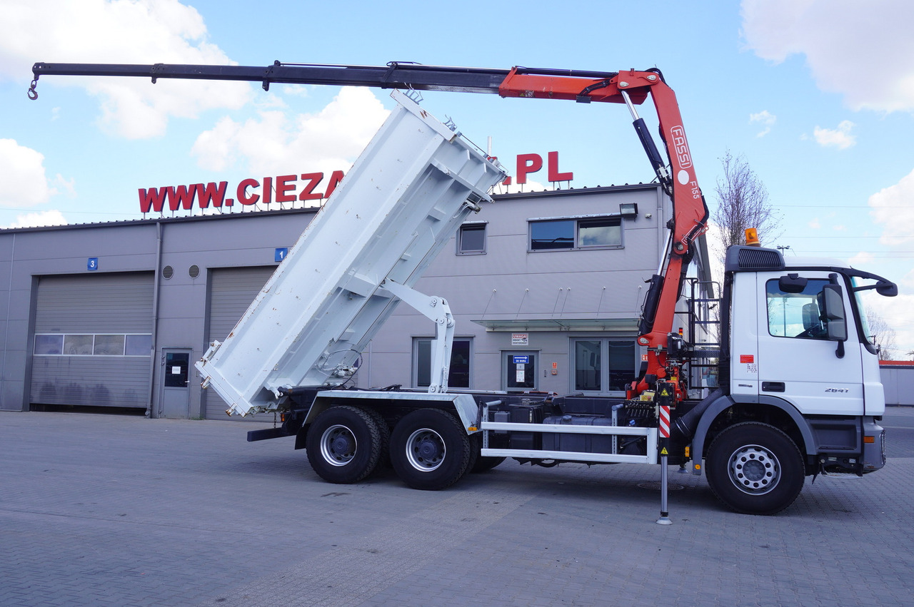 MERCEDES-BENZ Actros 2641 6×4 E5 / Crane / Dumper / 110000 km! - Autódaru: 3 kép. MERCEDES-BENZ Actros 2641 6×4 E5 / Crane / Dumper / 110000 km! - Autódaru: 3 kép.