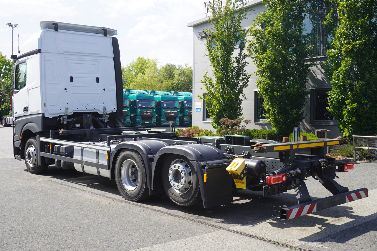 MERCEDES-BENZ Actros L 2545 MP5 / BDF / 2022 / 290 tho. km - Cserefelépítményes teherautó: 2 kép. MERCEDES-BENZ Actros L 2545 MP5 / BDF / 2022 / 290 tho. km - Cserefelépítményes teherautó: 2 kép.