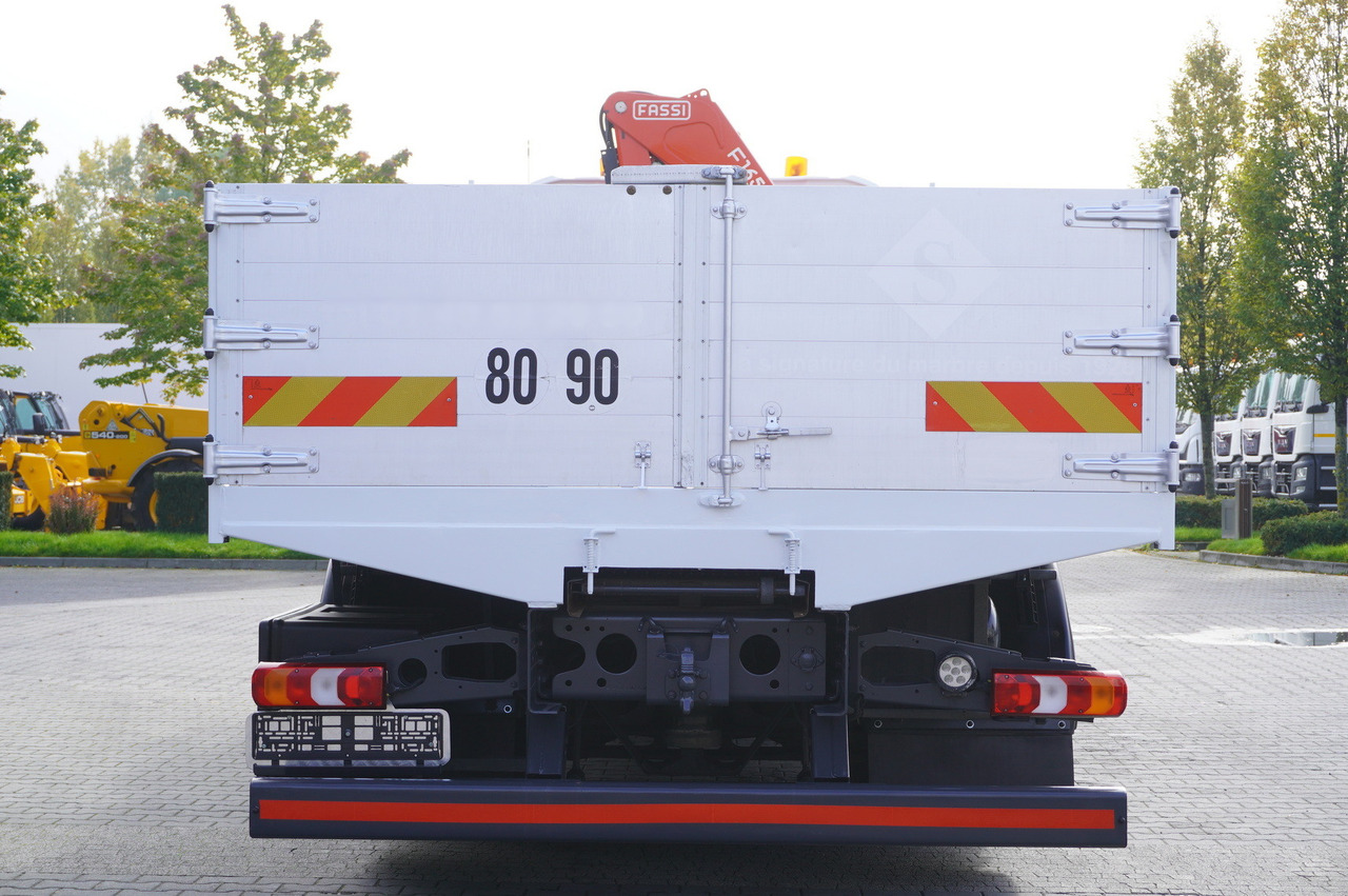 MERCEDES-BENZ Antos 2540 / Flatbed 15 EPAL / Fassi F165 / 6.1 t / 8 m reach / remote control / rotator / 1600 MTH / steered axle - Platós teherautó, Darus autó: 5 kép. MERCEDES-BENZ Antos 2540 / Flatbed 15 EPAL / Fassi F165 / 6.1 t / 8 m reach / remote control / rotator / 1600 MTH / steered axle - Platós teherautó, Darus autó: 5 kép.