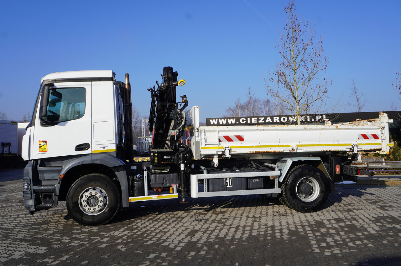 MERCEDES-BENZ Arocs 1833 / 87,000 km!!! / Hds HIAB X-DUO 128 B-2 / three-sided tipper - Darus autó, Darus autó: 4 kép. MERCEDES-BENZ Arocs 1833 / 87,000 km!!! / Hds HIAB X-DUO 128 B-2 / three-sided tipper - Darus autó, Darus autó: 4 kép.