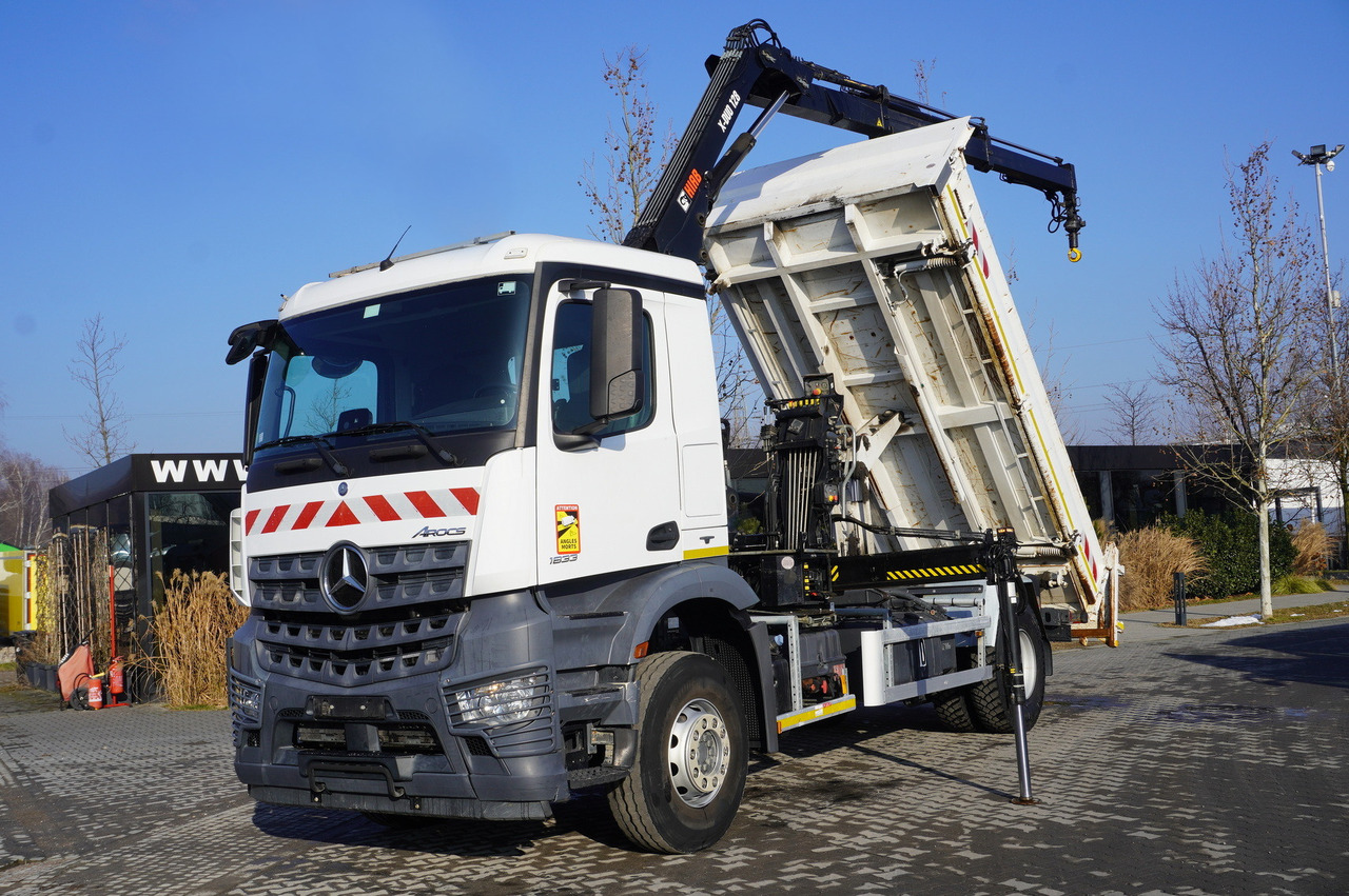 MERCEDES-BENZ Arocs 1833 / 87,000 km!!! / Hds HIAB X-DUO 128 B-2 / three-sided tipper - Platós teherautó, Darus autó: 1 kép. MERCEDES-BENZ Arocs 1833 / 87,000 km!!! / Hds HIAB X-DUO 128 B-2 / three-sided tipper - Platós teherautó, Darus autó: 1 kép.