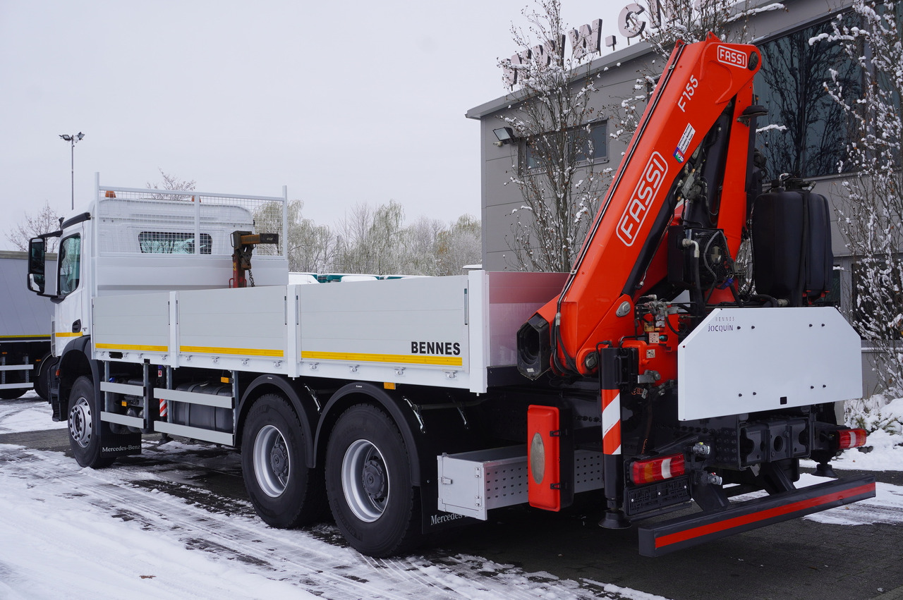MERCEDES-BENZ Arocs 2633 flatbed truck / Crane FASSI F155A.0.23 / REMOTE CONTROL / 230,000 km - Darus autó: 3 kép. MERCEDES-BENZ Arocs 2633 flatbed truck / Crane FASSI F155A.0.23 / REMOTE CONTROL / 230,000 km - Darus autó: 3 kép.