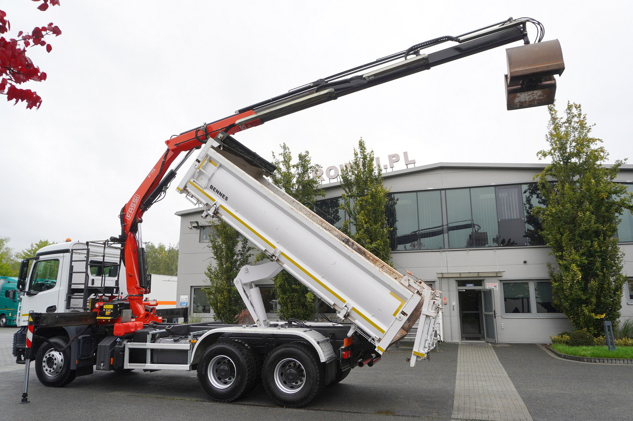 MERCEDES-BENZ Arocs 2636 6x4 / Fassi F175 / 7.7 t / 10 m / 2-side tipper / Bortmatic - Billenőplatós teherautó, Darus autó: 4 kép. MERCEDES-BENZ Arocs 2636 6x4 / Fassi F175 / 7.7 t / 10 m / 2-side tipper / Bortmatic - Billenőplatós teherautó, Darus autó: 4 kép.