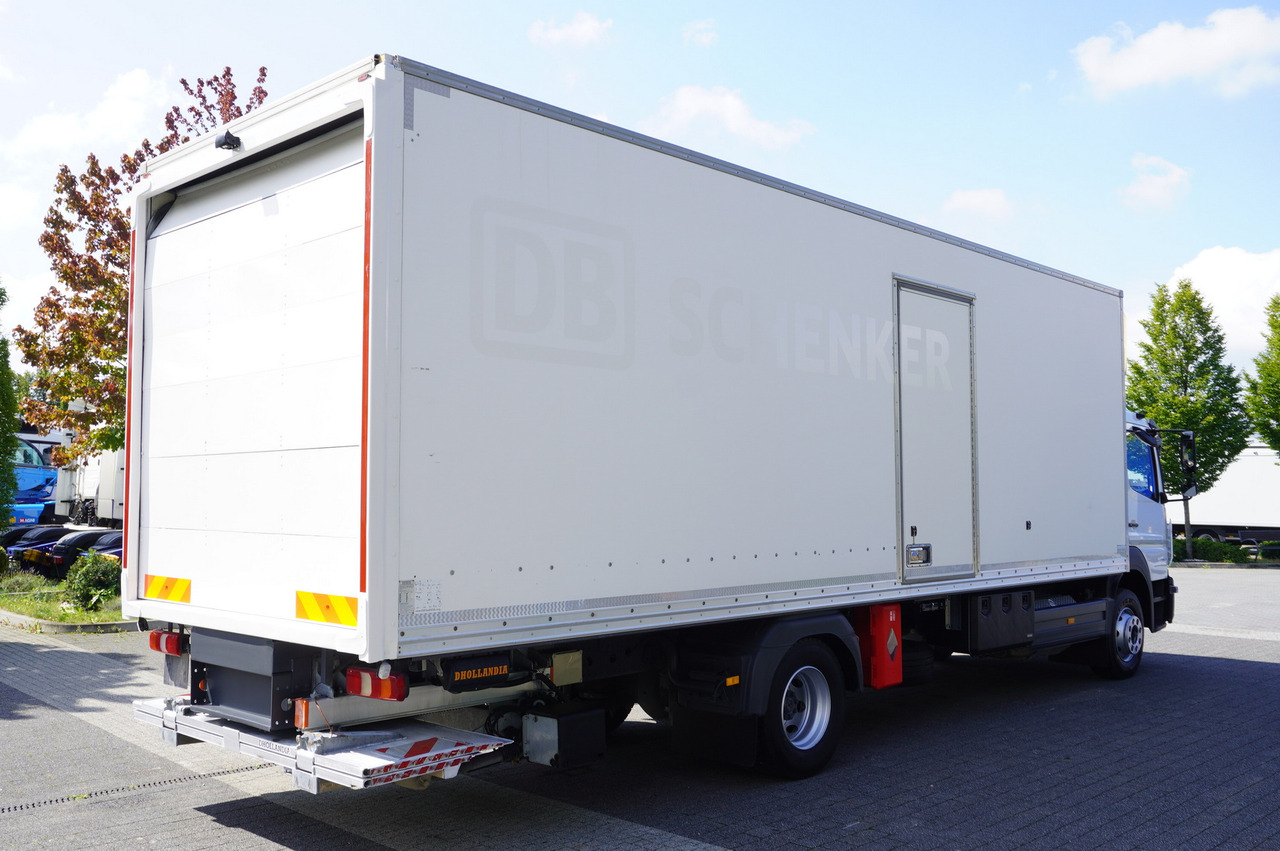 MERCEDES-BENZ Atego 1318 E6 / 20 pallet container / lift / 90 thousand km !!! - Dobozos felépítményű teherautó: 3 kép. MERCEDES-BENZ Atego 1318 E6 / 20 pallet container / lift / 90 thousand km !!! - Dobozos felépítményű teherautó: 3 kép.