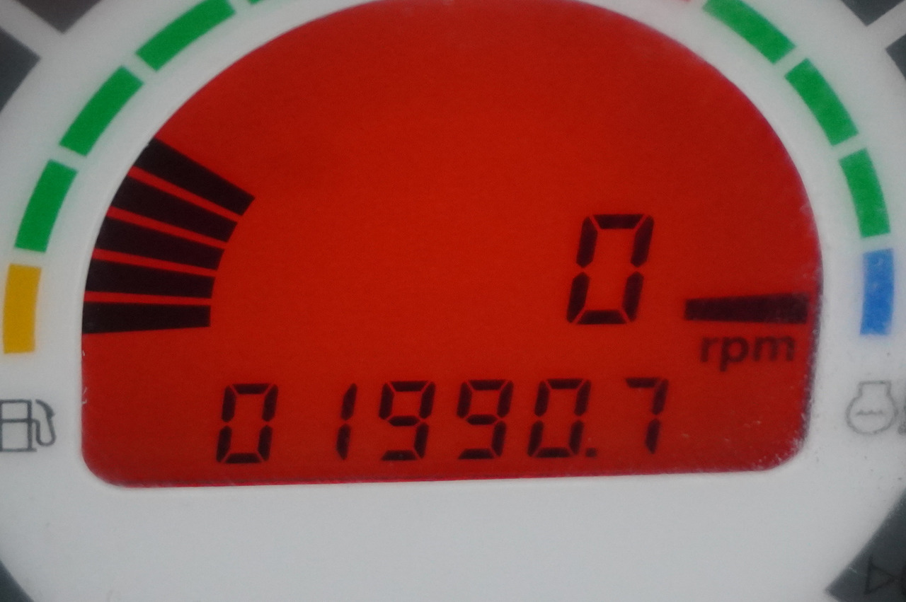 Mecalac TLB870 backhoe loader / 1990 MTH! / joysticks - Kotrórakodó: 2 kép. Mecalac TLB870 backhoe loader / 1990 MTH! / joysticks - Kotrórakodó: 2 kép.