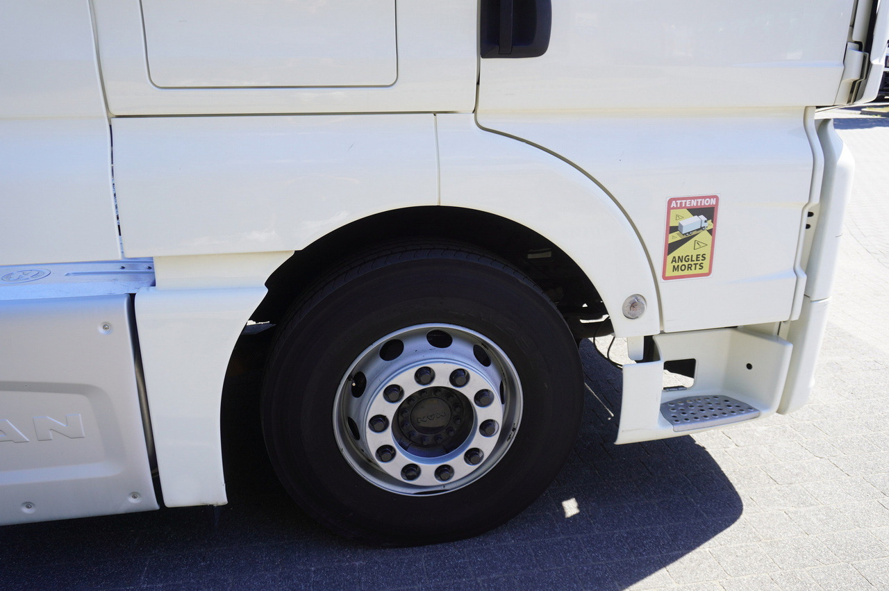 Nyergesvontató MAN TGX 18.420 tractor unit / 190 tho. km: 14 kép.