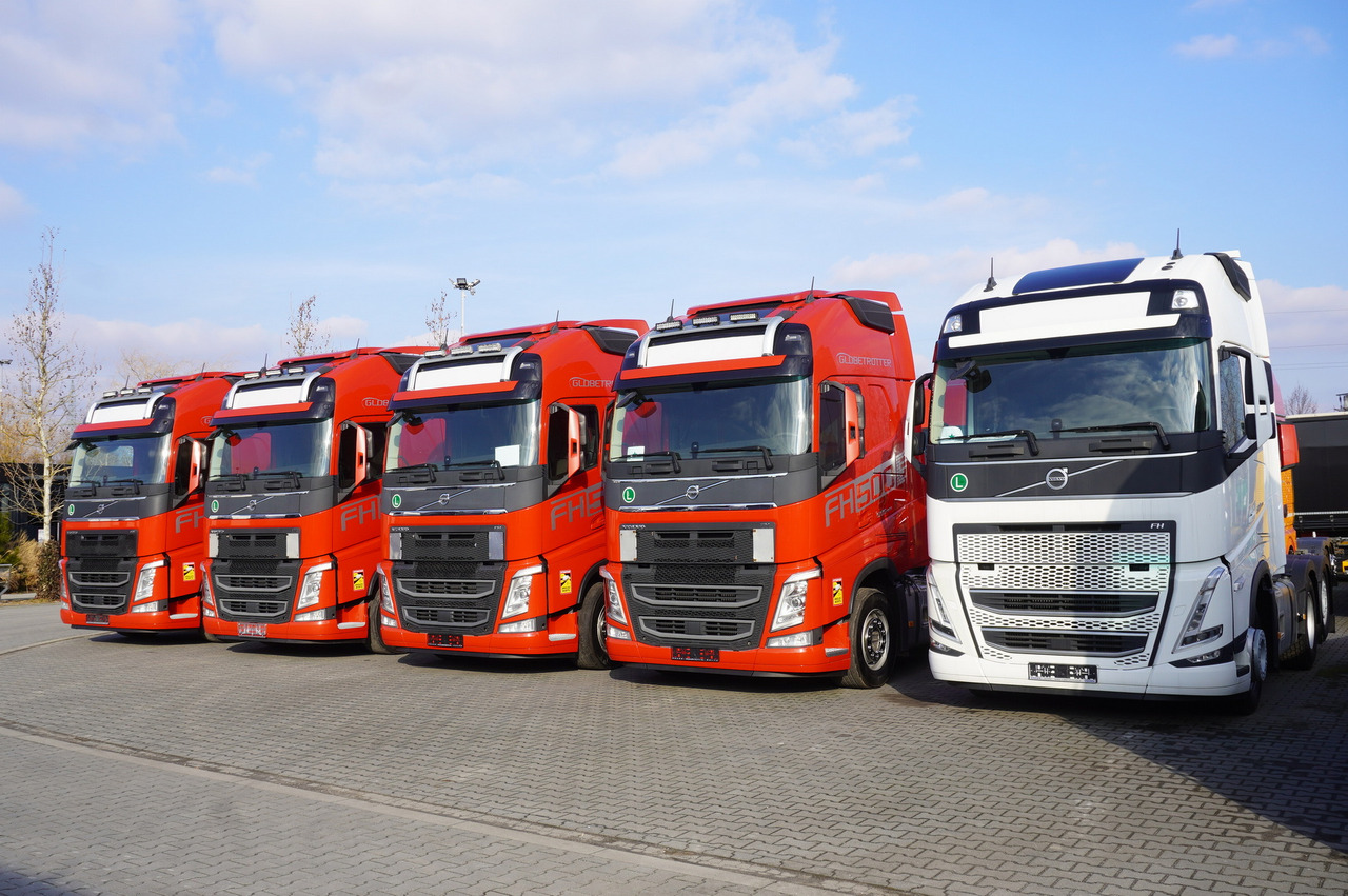 Volvo FH 500 / Adjustable JOST 5th wheel / 2021 / 500 HP - Nyergesvontató: 2 kép. Volvo FH 500 / Adjustable JOST 5th wheel / 2021 / 500 HP - Nyergesvontató: 2 kép.