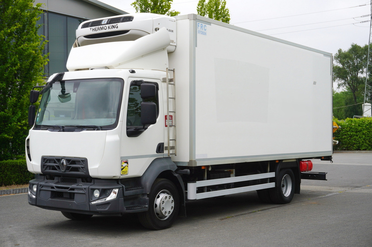 RENAULT D13 / 140 tho km !!! / Meat hook refrigerator / Thermoking T800R / 2 units - Hűtős teherautó: 1 kép. RENAULT D13 / 140 tho km !!! / Meat hook refrigerator / Thermoking T800R / 2 units - Hűtős teherautó: 1 kép.