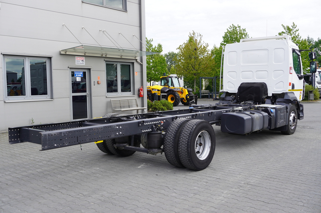 RENAULT D16 / Chassis 7.1 m / Differential lock - Alvaz teherautó: 3 kép. RENAULT D16 / Chassis 7.1 m / Differential lock - Alvaz teherautó: 3 kép.