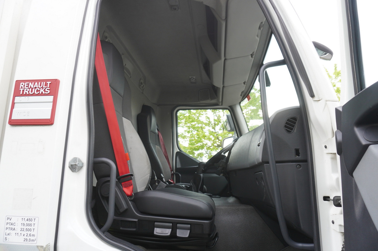 Hűtős teherautó RENAULT D19 WIDE / Lamberet refrigerator Multitemp 22 EPAL / CARRIER SUPRA 1250 MT: 20 kép.