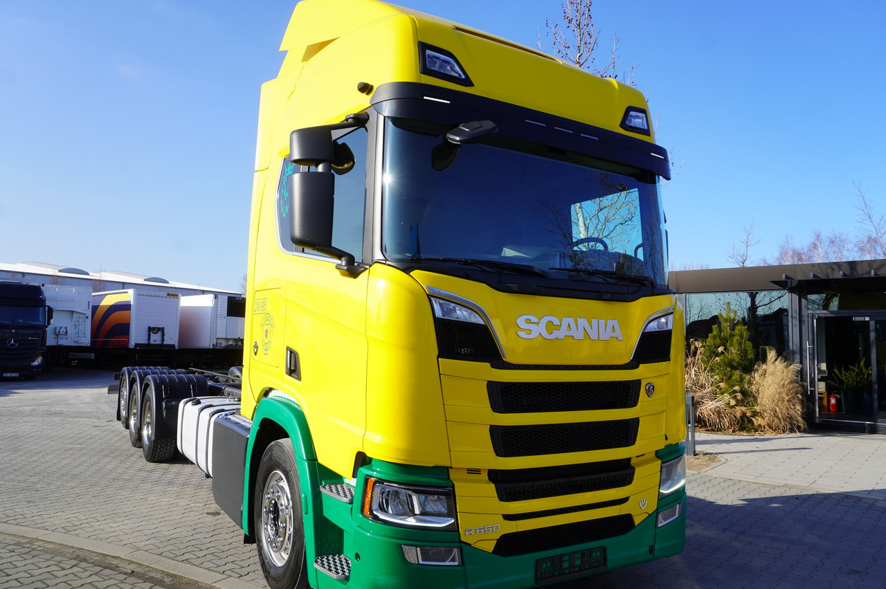 SCANIA R650 V8 8x4/4 E6 / 2020 / Frame 9.7 m - Alvaz teherautó: 5 kép. SCANIA R650 V8 8x4/4 E6 / 2020 / Frame 9.7 m - Alvaz teherautó: 5 kép.