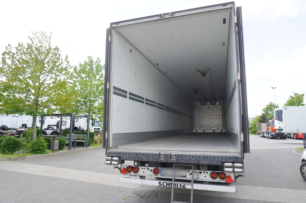 SCHMITZ refrigerator semi-trailer / Carrier Vector 1550 / 5 units - Félpótkocsi hűtős: 3 kép. SCHMITZ refrigerator semi-trailer / Carrier Vector 1550 / 5 units - Félpótkocsi hűtős: 3 kép.