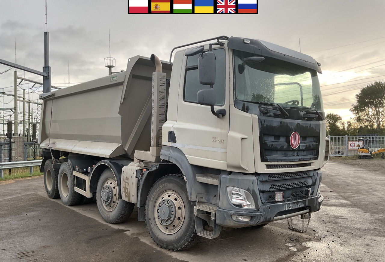 TATRA Phoenix 8x8 Twin-Steer Quad/A dump truck / 30 tho. km - Bánya teherautó: 1 kép. TATRA Phoenix 8x8 Twin-Steer Quad/A dump truck / 30 tho. km - Bánya teherautó: 1 kép.