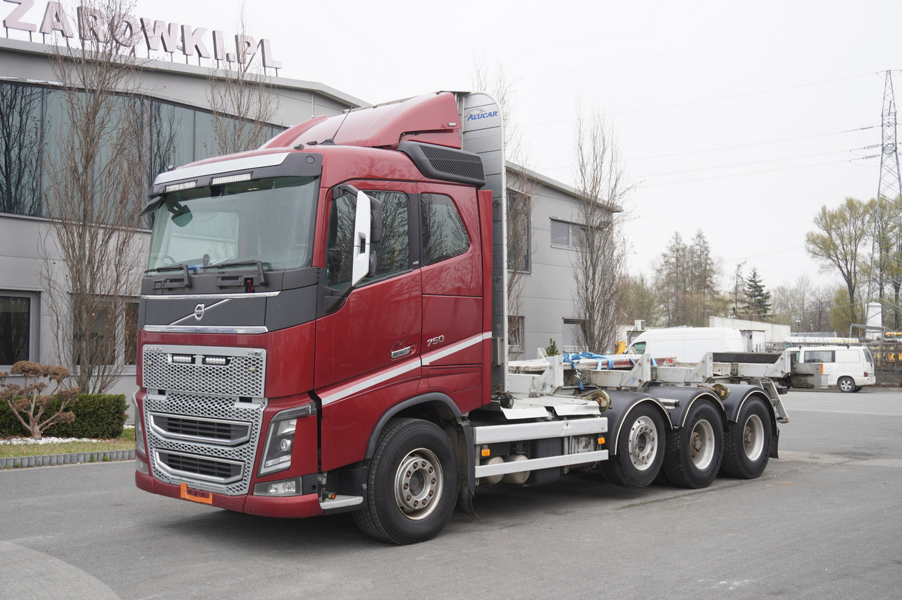 VOLVO FH16 750 / Frame 8 m / 750 HP! / 2021 / stanchion superstructure - Alvaz teherautó: 3 kép. VOLVO FH16 750 / Frame 8 m / 750 HP! / 2021 / stanchion superstructure - Alvaz teherautó: 3 kép.
