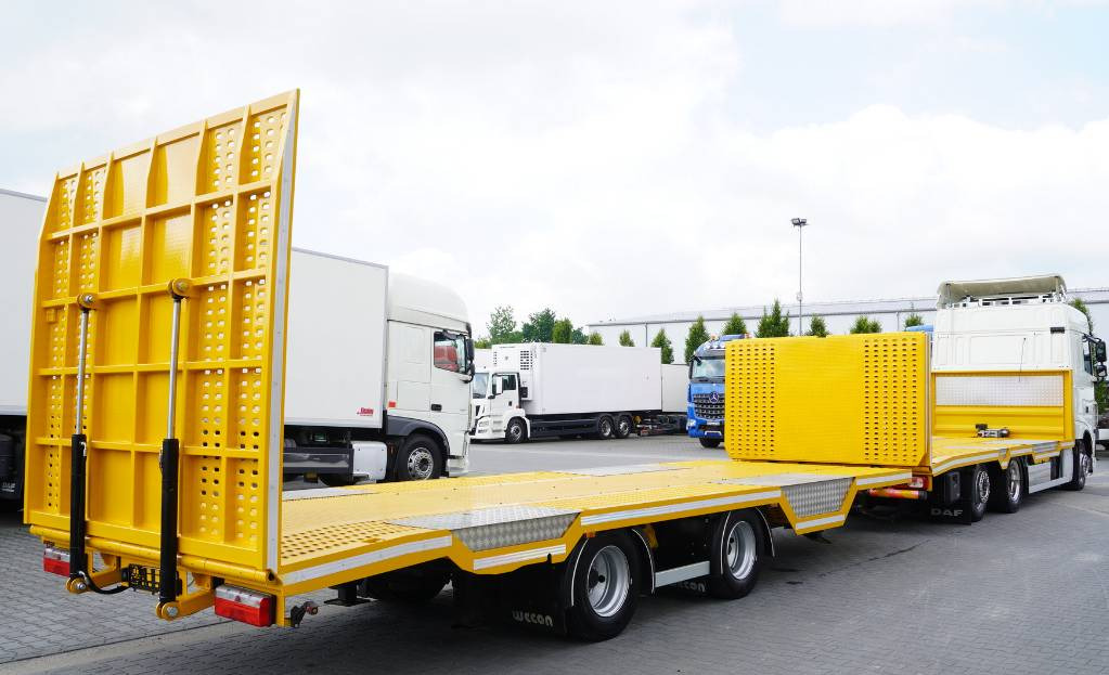 WECON trailer with a new tow truck body y.2023 - Pótkocsi mélybölcsős: 4 kép. WECON trailer with a new tow truck body y.2023 - Pótkocsi mélybölcsős: 4 kép.